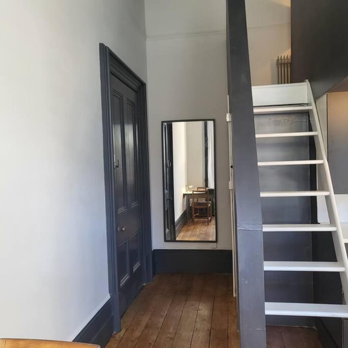 21 Mini Loft Apartment - Great Location - Comfy King Size Bed Brighton Luaran gambar